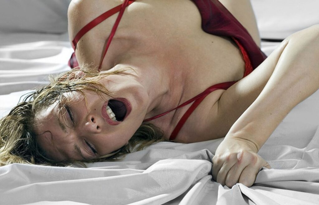 Жіночий оргазм: що це, як його відчути і як допомогти партнерці