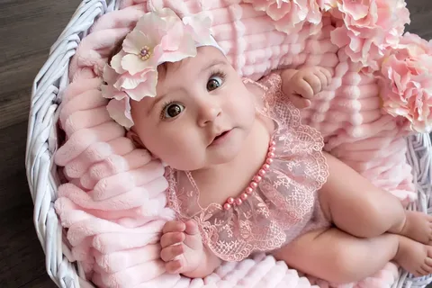 Імена для дівчаток: красиві, популярні та рідкісні варіанти